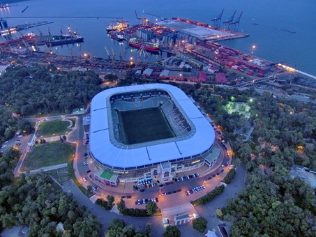 Стадион "Черноморец" купили со скидкой в миллиард от первоначальной цены