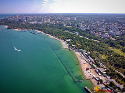 "Цветущее" море у одесских пляжей с высоты птичьего полета (ФОТО, ВИДЕО)