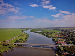 Наводнение на Днестре вплотную подобралось к трассе Одесса - Рени (ФОТО, ВИДЕО)