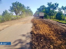 В Одесской области начали ремонт "убитого" участка дороги между Арцизом и Саратой