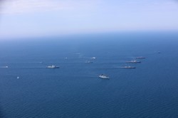 Морские учения "Си-Бриз" завершились эффектным строем кораблей (ФОТО, ВИДЕО)