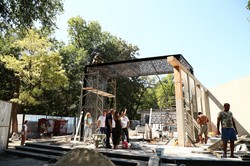 Как строят новый вход в Одесский зоопарк (ФОТО)