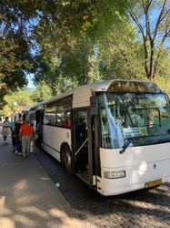 В Одессе популярный маршрут на поселок Котовского укомплектовали большими автобусами