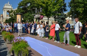 День города: в Одессе открыли новые имена на Аллее Звезд