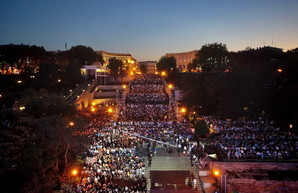 Глава Минздрава критикует несоблюдение карантина в Одессе в день города (ВИДЕО)