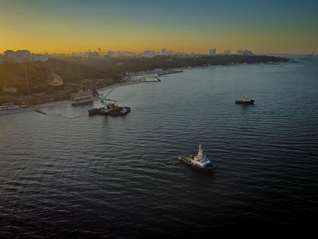 Как в Одессе почти год убирали танкер "Делфи" (ФОТО, ВИДЕО)