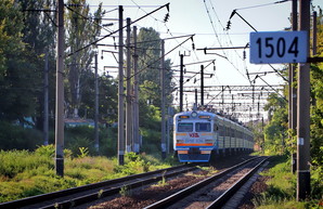 За лето Одесская железная дорога перевезла 1,3 миллиона пассажиров на пригородных электричках