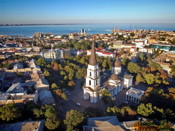 Одесса с высоты: Соборная площадь и Преображенский собор (ФОТО, ВИДЕО)
