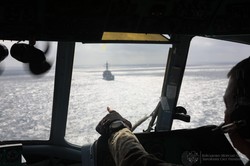ВМС Украины провели совместные маневры с американским ракетным эсминцем (ФОТО, ВИДЕО)