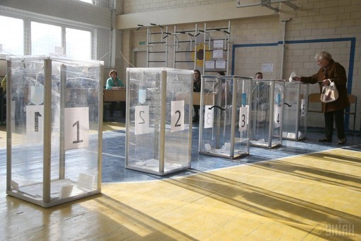 Выборы: в Одессе нет избирательной комиссии, а избирком Измаила не пускают в помещение