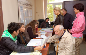 В Одесской области пришли на выборы лишь чуть более трети избирателей