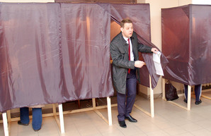 Стали известны первые результаты выборов на юге Одесской области