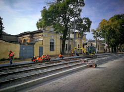 Ремонт Новощепного Ряда в Одессе: монтируют предпоследний участок новых трамвайных путей (ФОТО)