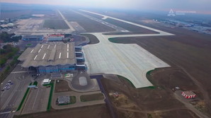 Новую "взлетку" одесского аэропорта сертифицировали