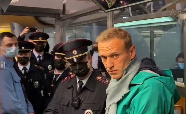 Игра ФСБ в Навального по протестным лекалам ГУ ГШ ВС РФ 