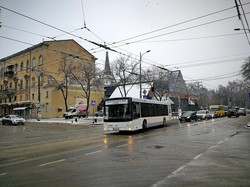 Одессу сковал гололед (ФОТО, ВИДЕО)