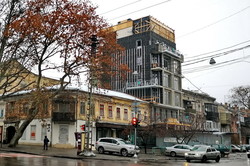 Суд узаконил построенную в Одессе высотку по проекту Безчастнова