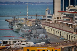 В Одессу пришла противоминная эскадра НАТО (ФОТО, ВИДЕО)