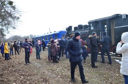 На Одесской железной дороге состоялся рейс узкоколейного поезда с паровозом (ФОТО)