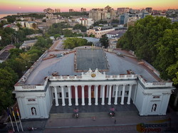 В Одессе показали Думскую площадь и здание мэрии с высоты (ФОТО, ВИДЕО)