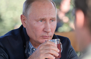 Путин худший пиарщик российской вакцины Спутник-V