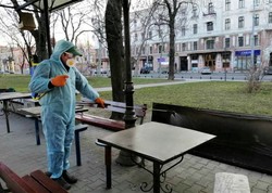 В Одессе дезинфицируют 90 детских площадок каждый день
