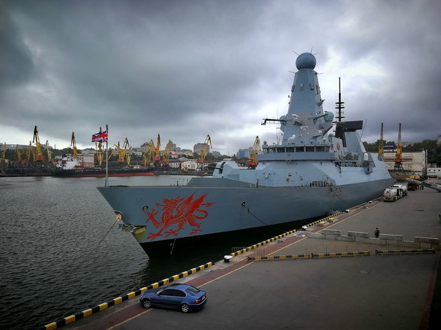 Защищать Одессу с моря будут боевые корабли Королевского флота вместо американских эсминцев