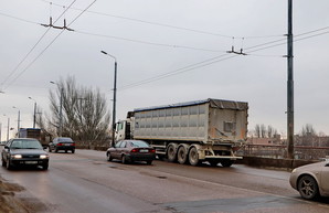 В Одессе будут запрещать движение грузовиков в часы пик