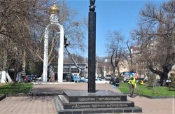 В Одессе начали отмывать памятники