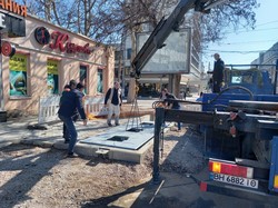 В Одессе ставят еще два подземных комплекса для сбора мусора