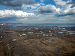 Как в Одессе выглядят с высоты птичьего полета поля орошения и Хаджибейский лиман (ВИДЕО)