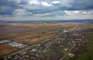 Как в Одессе выглядят с высоты птичьего полета поля орошения и Хаджибейский лиман (ВИДЕО)