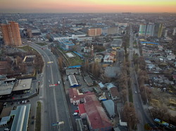 Как в Одессе выглядит район Молдаванки в лучах заходящего солнца (ФОТО, ВИДЕО)