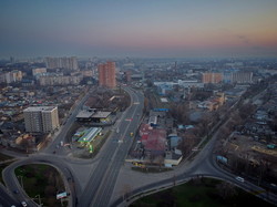 Как в Одессе выглядит район Молдаванки в лучах заходящего солнца (ФОТО, ВИДЕО)