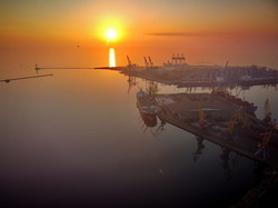 Навстречу солнцу: Одессу показали в фантастически красивом видео