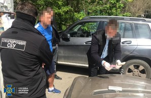 В Одессе поймали на взятке директора спортивной школы
