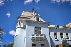 В Одесской области показали дворец Курисов на берегу Тилигула (ФОТО, ВИДЕО)