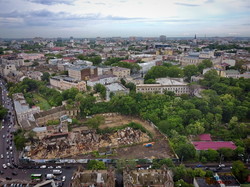 В Одессе снесли одно из старейших зданий города с 200-летней историей (ВИДЕО)