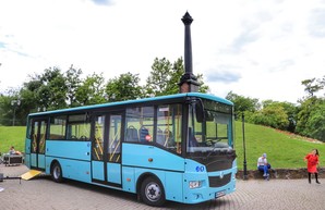 В Одессе один из частных перевозчиков закупил автобусы средней вместимости (ФОТО)