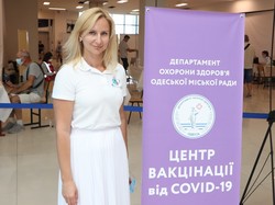 В Одессе прививки от коронавируса за день получили почти 2900 человек