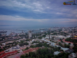 Одессу после сильного дождя показали с высоты (ФОТО)
