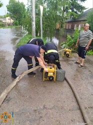 На севере Одесской области спасатели ликвидировали последствия стихийного бедствия (ФОТО)