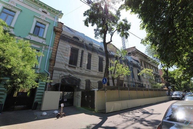 В Одессе восстанавливают памятник архитектуры, в котором жил Николай Гоголь (ФОТО)