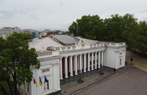 В Одессе заседает городской совет (видеотрансляция)