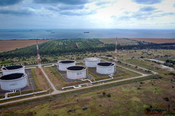 Нефтебаки и специальный причал: с чего начинается нефтепровод Одесса - Броды (ФОТО, ВИДЕО)