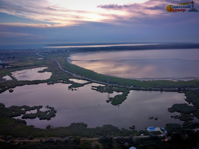 В Одессе в последний день лета показали Куяльницкий лиман с высоты (ФОТО, ВИДЕО)