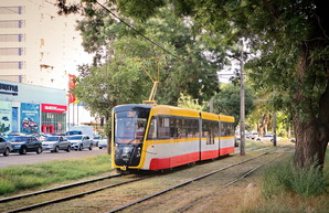 Стало известно, кто хочет продать в Одессу многосекционные трамваи по европейскому кредиту
