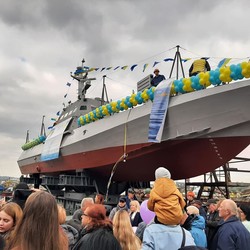 Для ВМС Украины спустили на воду новый бронекатер