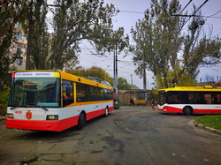 В Одессе начали работу электробусы с динамической подзарядкой (ФОТО, ВИДЕО)