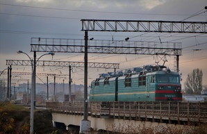В Одессе меняют режим движения около путепровода "Поездной"